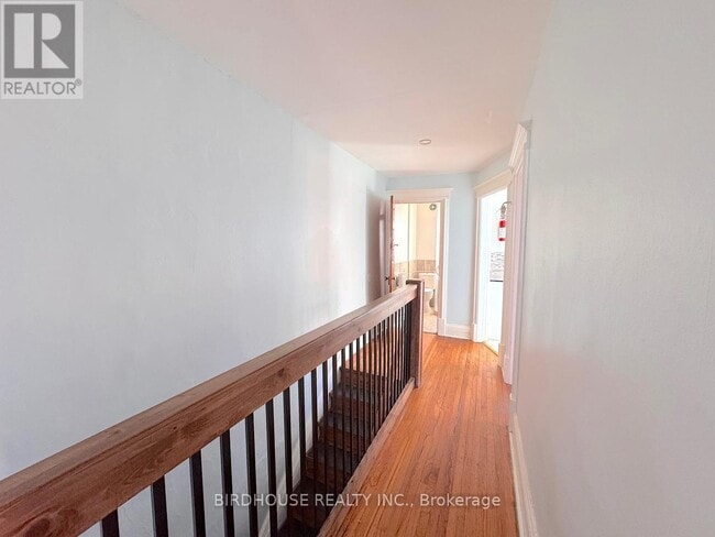 Photo du bâtiment - 23 Cambridge St S