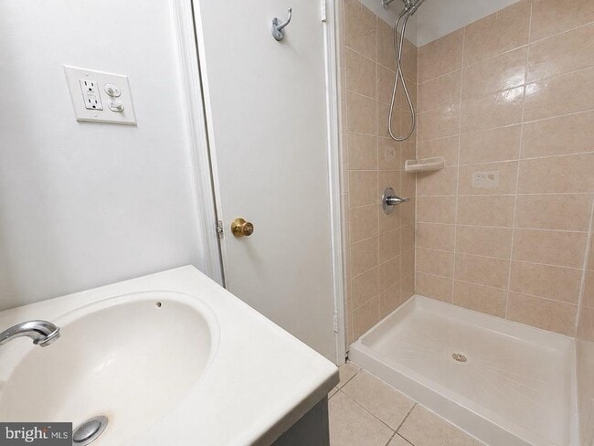 Building Photo - 14761 Ealing Ct
