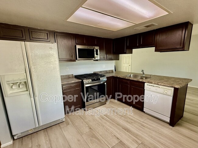 Building Photo - 19019 N 15th Dr