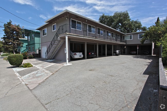 Foto del edificio - 1151 Davis St