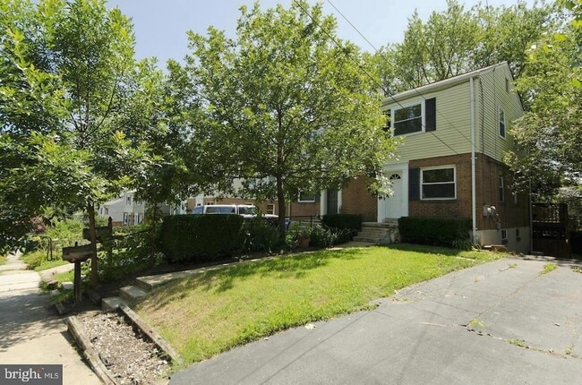 Photo - 5835 Fifer Dr Townhome