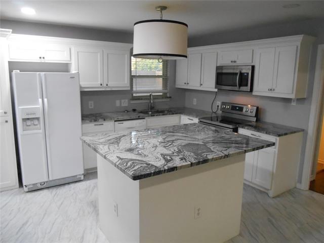 Foto del edificio - 606 Devonshire Dr