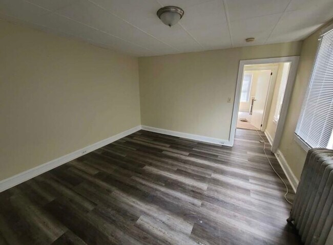 Building Photo - 274 S Loudon Ave