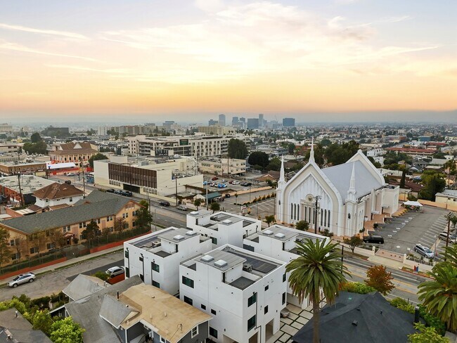 Foto del edificio - 204 N Union Ave