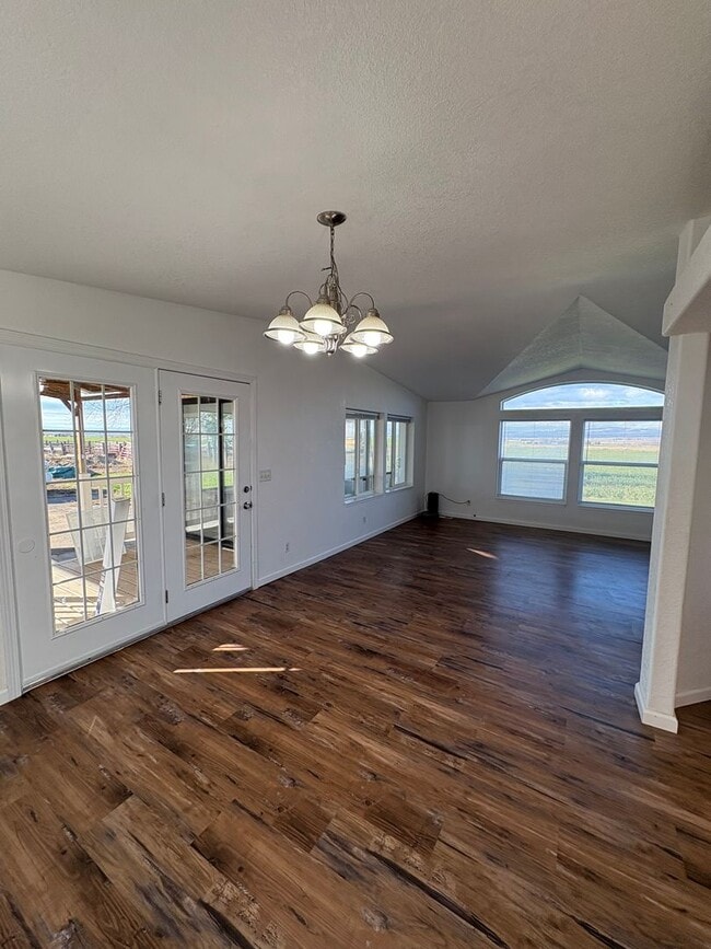 Foto del edificio - Country LIving