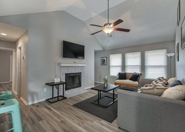 Photo - 3314 Stone Cave House