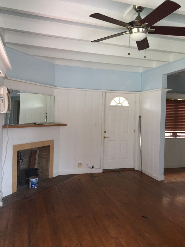 Foto del edificio - 3009 Seville St