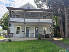 Building Photo - 246 Oak St