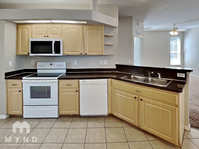 Foto del edificio - 7026 Captiva Cir