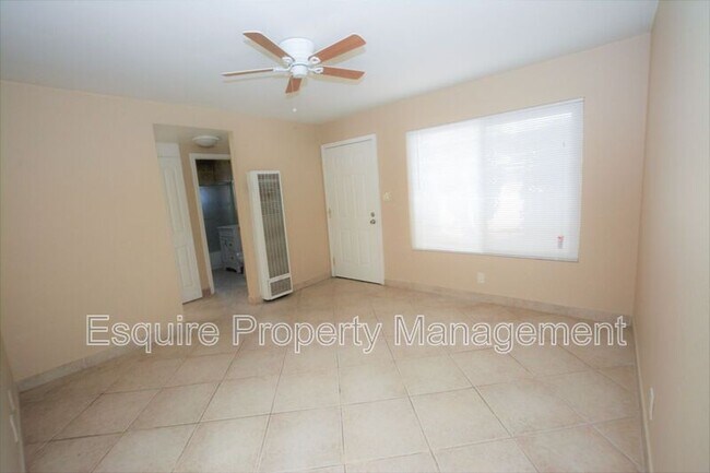 Building Photo - 154 C St