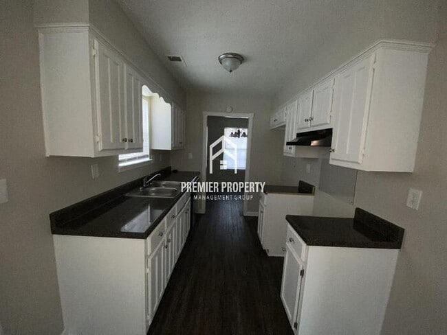 Building Photo - 5969 Cuspidon Cove