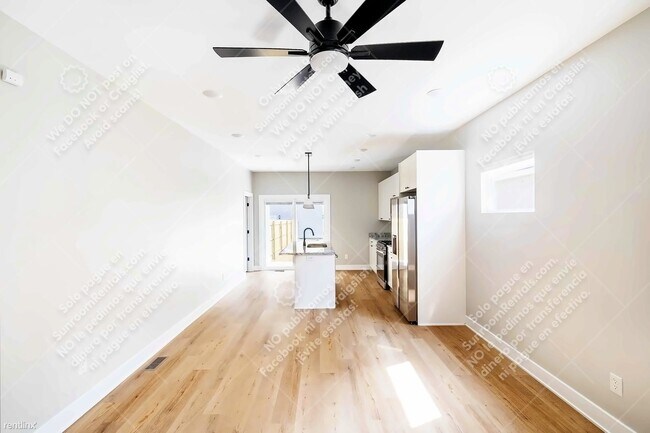 Foto del edificio - 2 br, 2 bath House - 5145 Indianola Ave