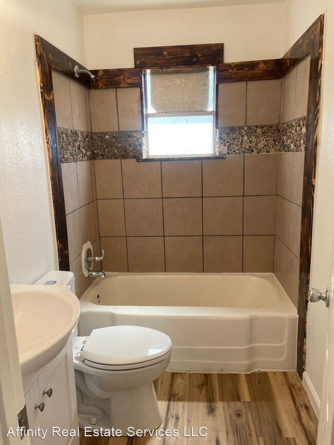 Building Photo - 2 br, 1 bath House - 2607 Missouri