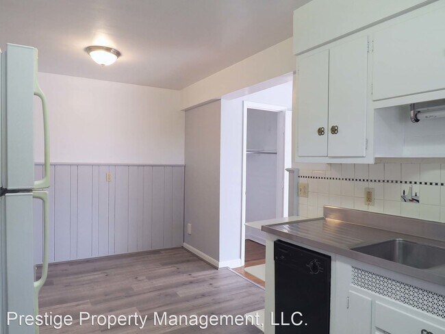 Foto del edificio - 2904 Madison Rd