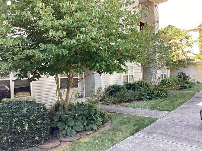 Building Photo - 503 Carrington Pl