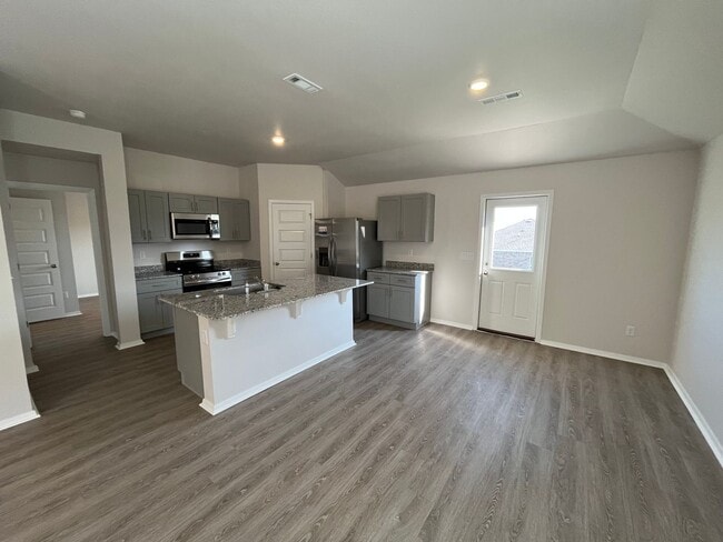 Foto del edificio - 5381 Keystone Ave