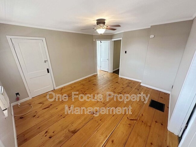 Building Photo - 25 Crane Alley