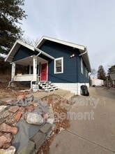 Building Photo - 5318 Stockwell St