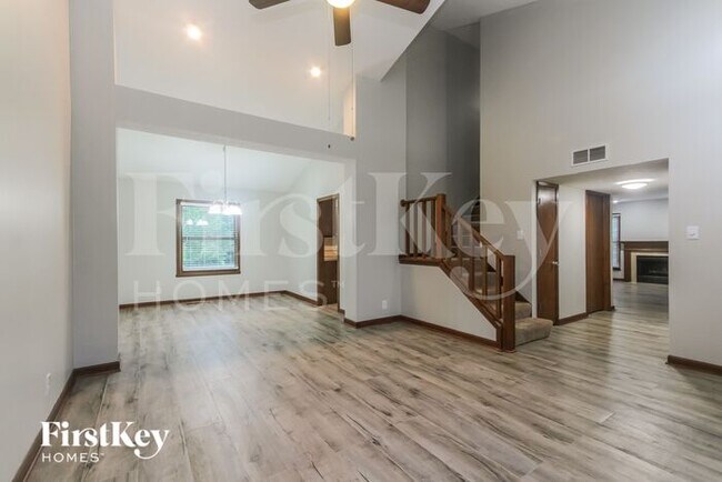 Foto del edificio - 1127 Farmview Ct