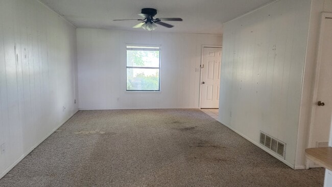 Building Photo - 339 County Rd 45900