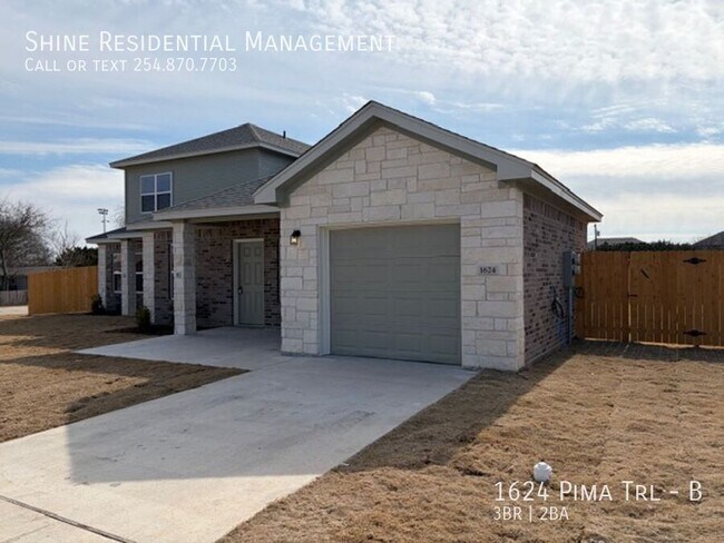 Building Photo - 1624 Pima Trail