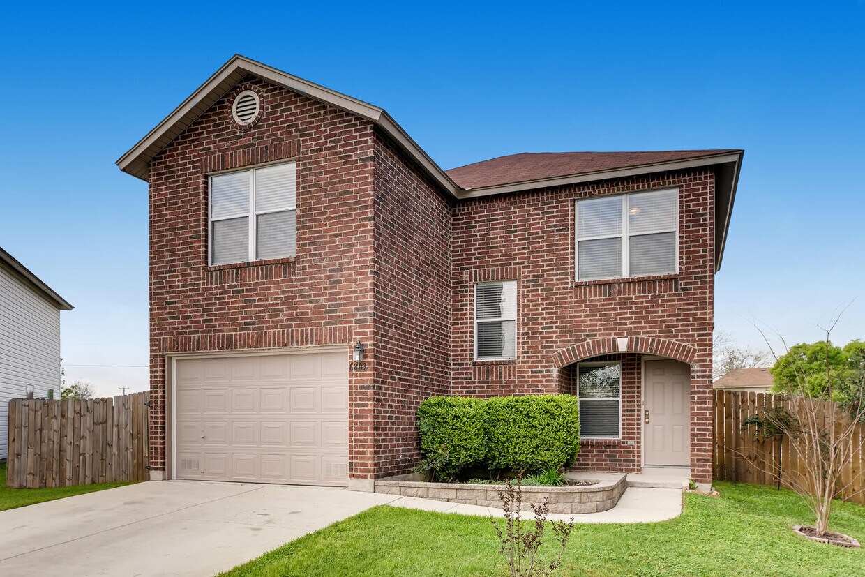 6803 Waterfall Pass, Converse, TX 78109