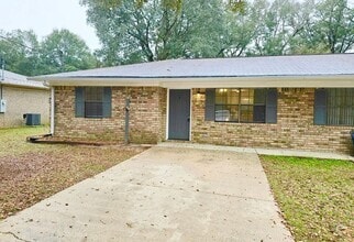 Building Photo - 6463 Maddox Rd