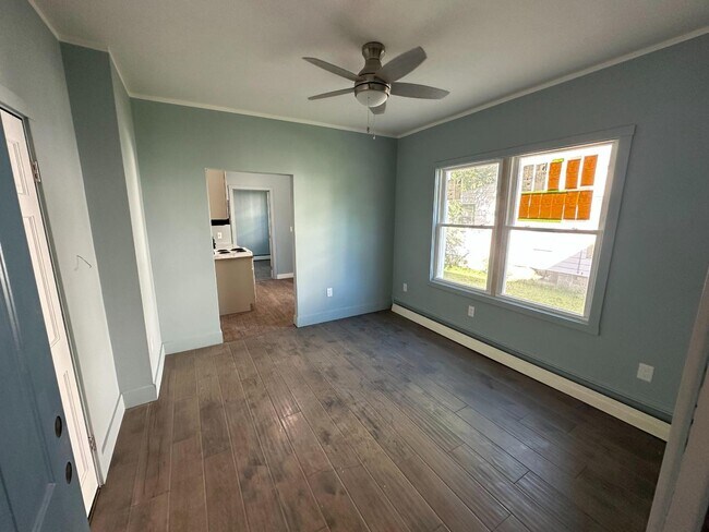 Photo - 420 Emmet St Apartment