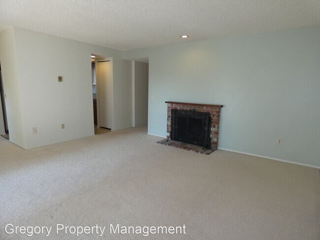 Building Photo - 2 br, 1 bath Condo - 8642 164th Ave NE #B204