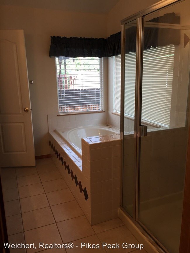 Foto del edificio - 4 br, 3 bath House - 5231 Rondo Way