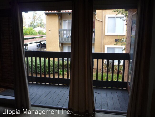 Building Photo - 2 br, 2 bath House - 17189 W. Bernardo Dr....