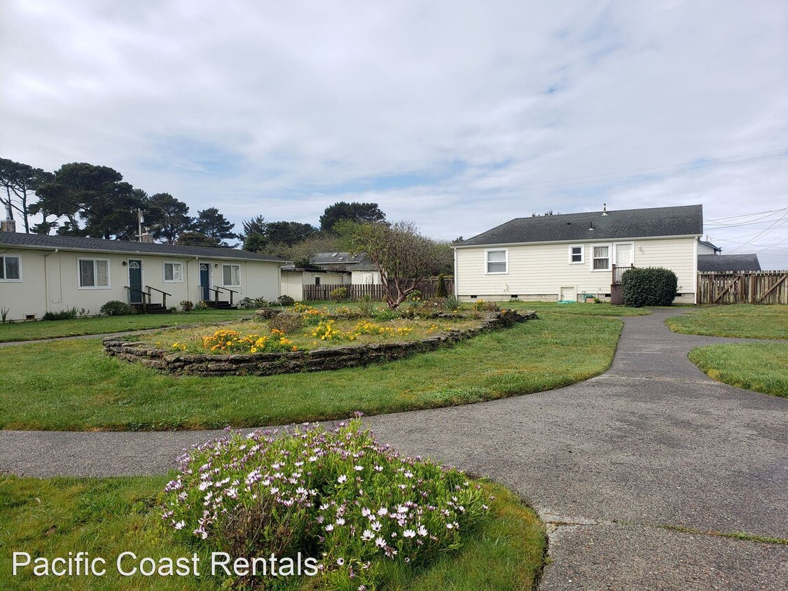 Foto principal - 2 br, 1 bath House - 878 Murray Road
