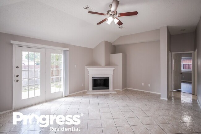 Foto del edificio - 737 Cardinal Dr