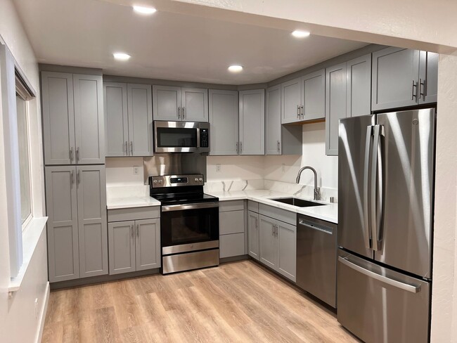Building Photo - Gunrock Apartments
