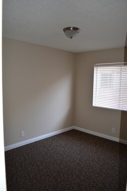 Building Photo - 7731 Bright Ave