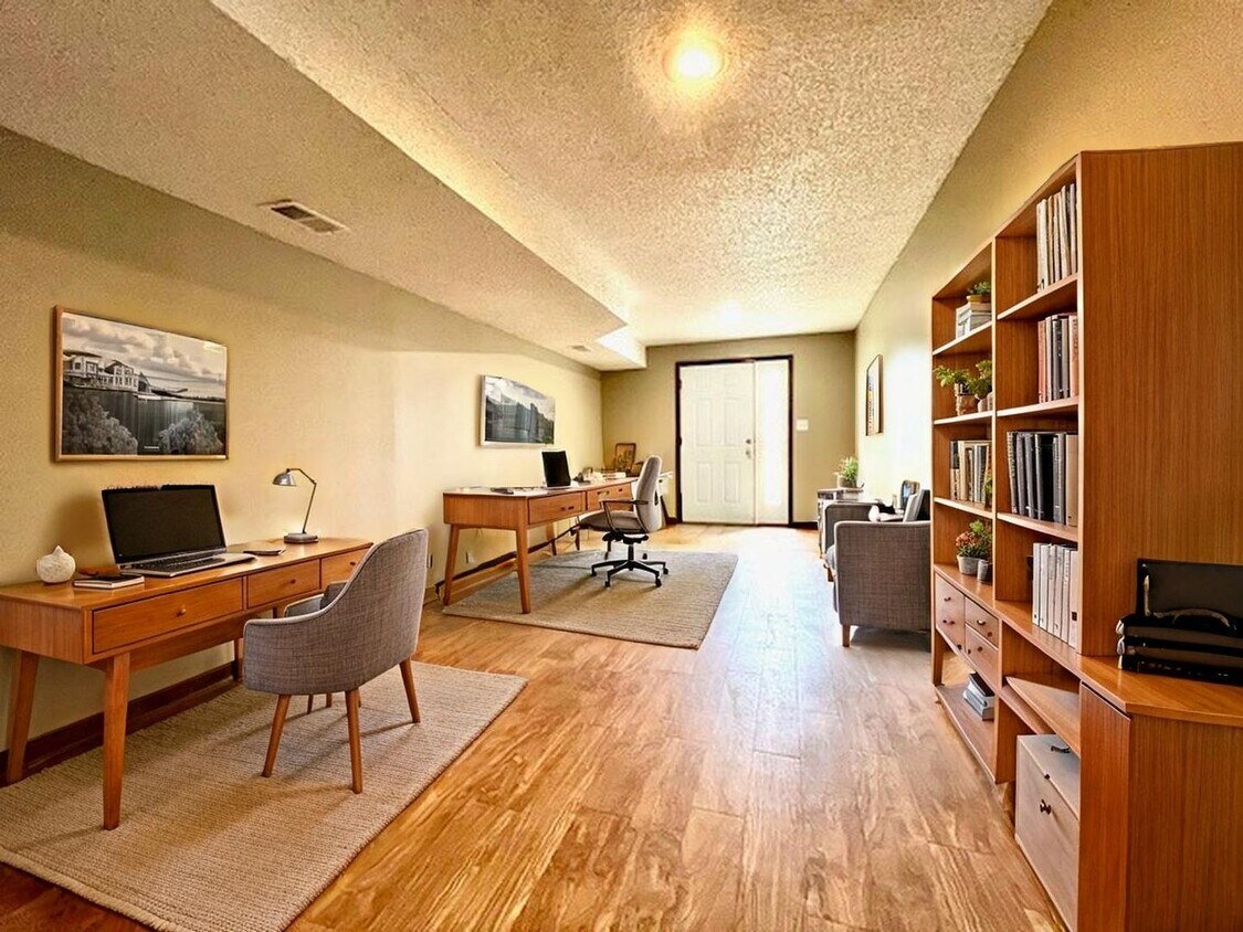Foto principal - 208-210 NW Monroe St
