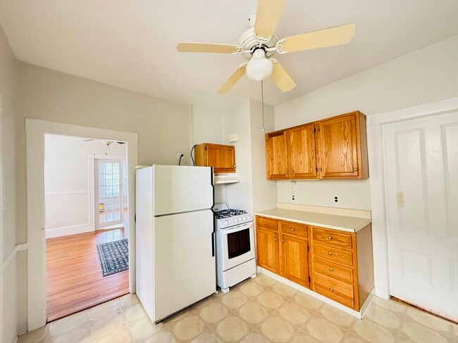 Foto del edificio - 35 Kingston St