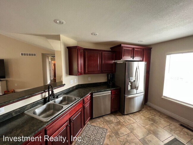 Foto del edificio - 4 br, 3 bath House - 103 Copper Court