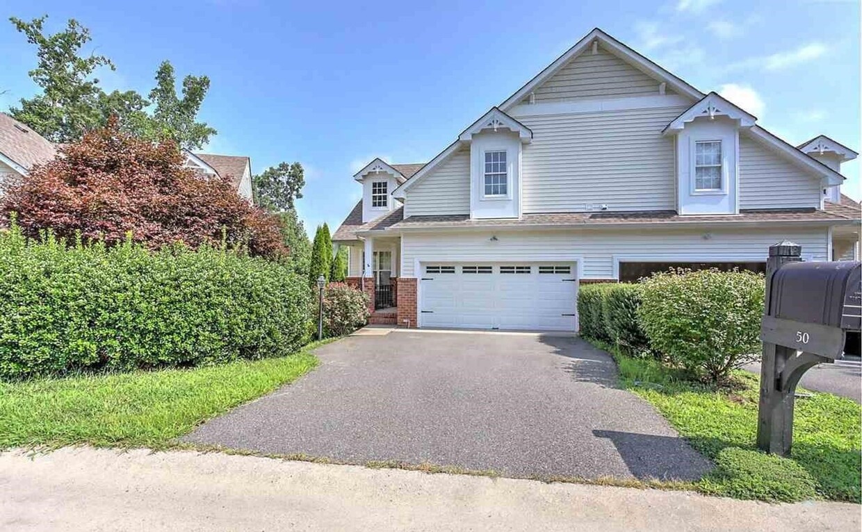 Foto principal - Lovely Duplex Unit in Spring Creek in Gord...