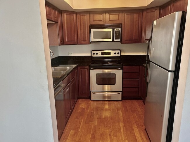 Building Photo - 31 Foxcroft Rd