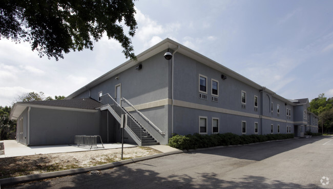 Building Photo - Liberty Studio Apartments