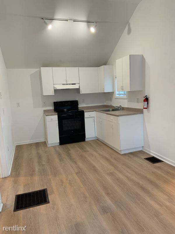 Foto del edificio - 2 br, 1 bath House - 48 Merriam Ave