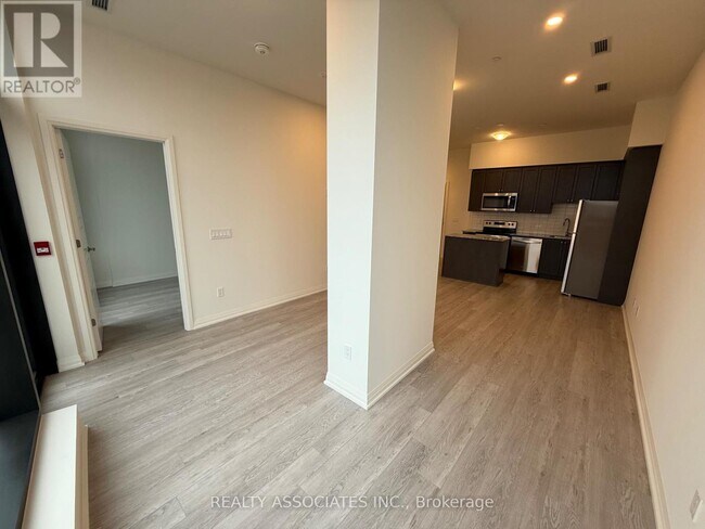 Building Photo - 3006 William Cutmore Blvd