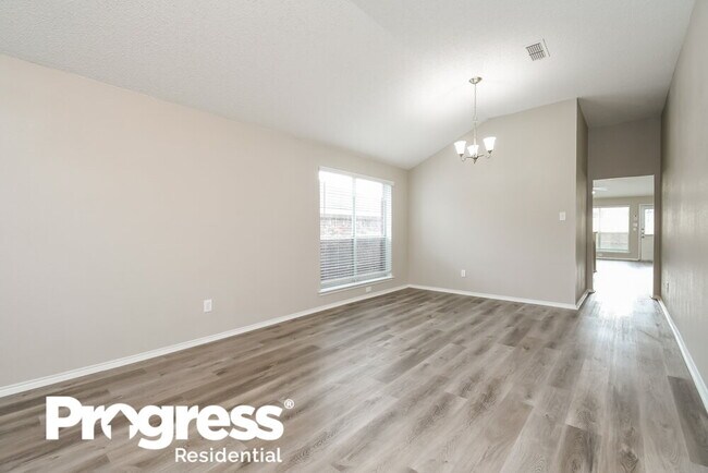 Foto del edificio - 2412 Ensenada Ln
