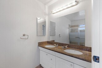 Building Photo - 5137 Chimineas Ave