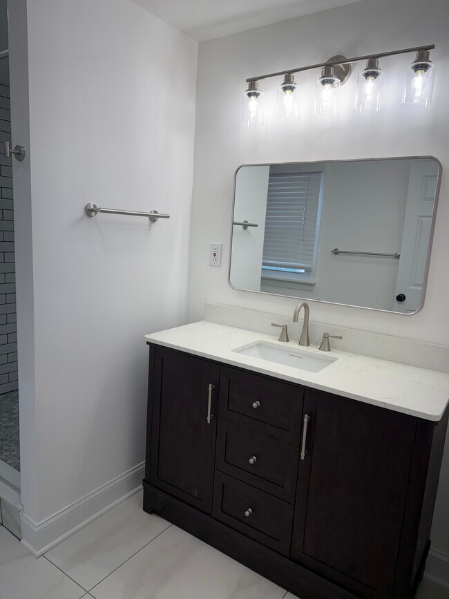 Foto del edificio - Tose St