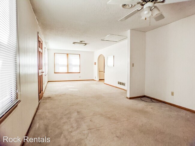 Foto del edificio - 3 br, 1 bath House - 309 S 8th