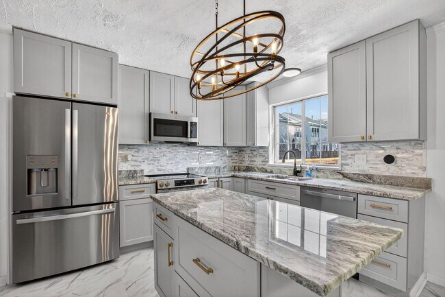 Photo - 11302 Golden Eagle Pl Townhome