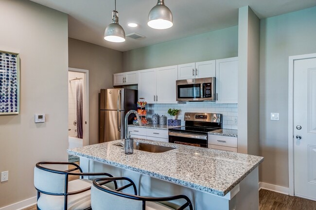 Building Photo - Aspire Vero Beach