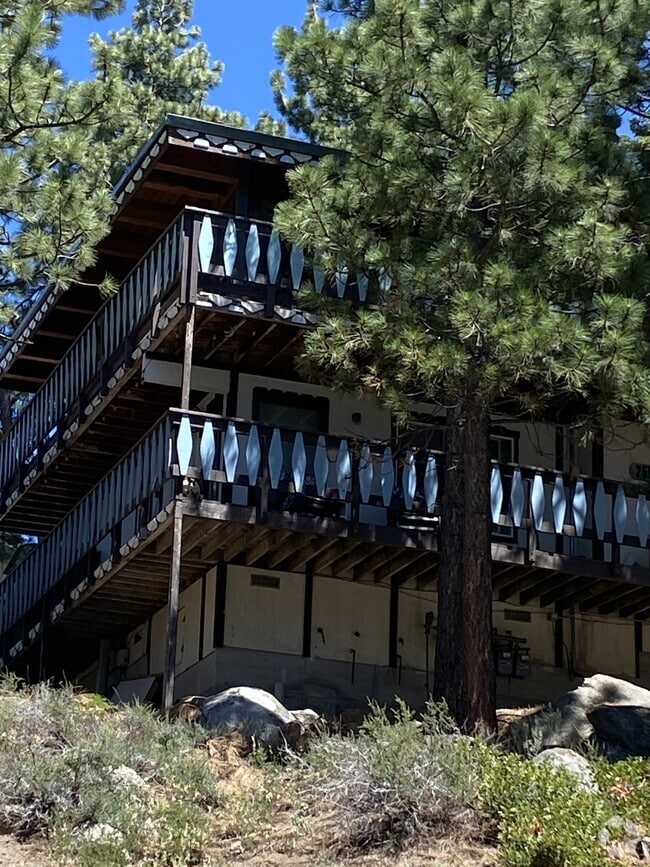 Building Photo - 259 Tramway Dr